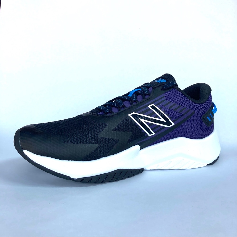 New Balance boys athletic shoe